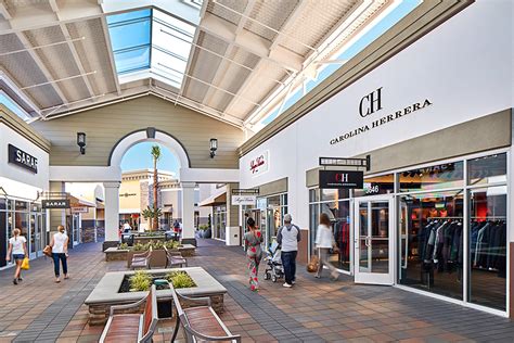 versace outlet livermore ca